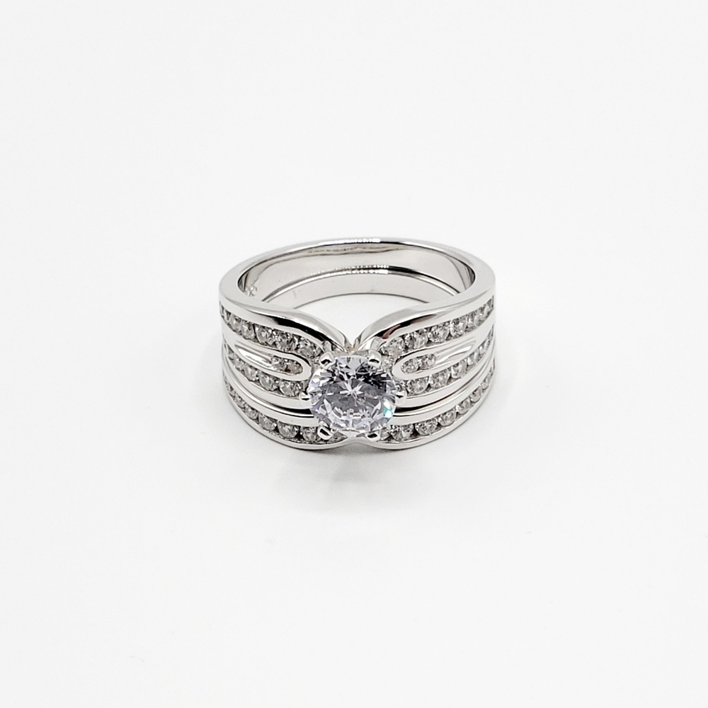Elegant Engagement Set